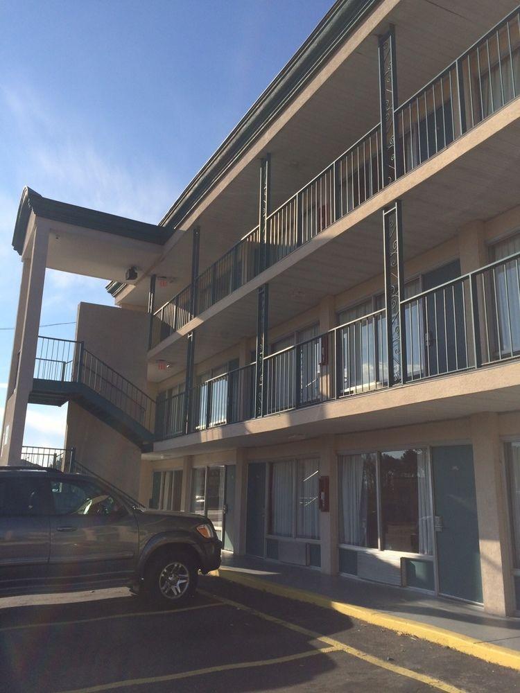 All Day Inn Sandston Exterior foto