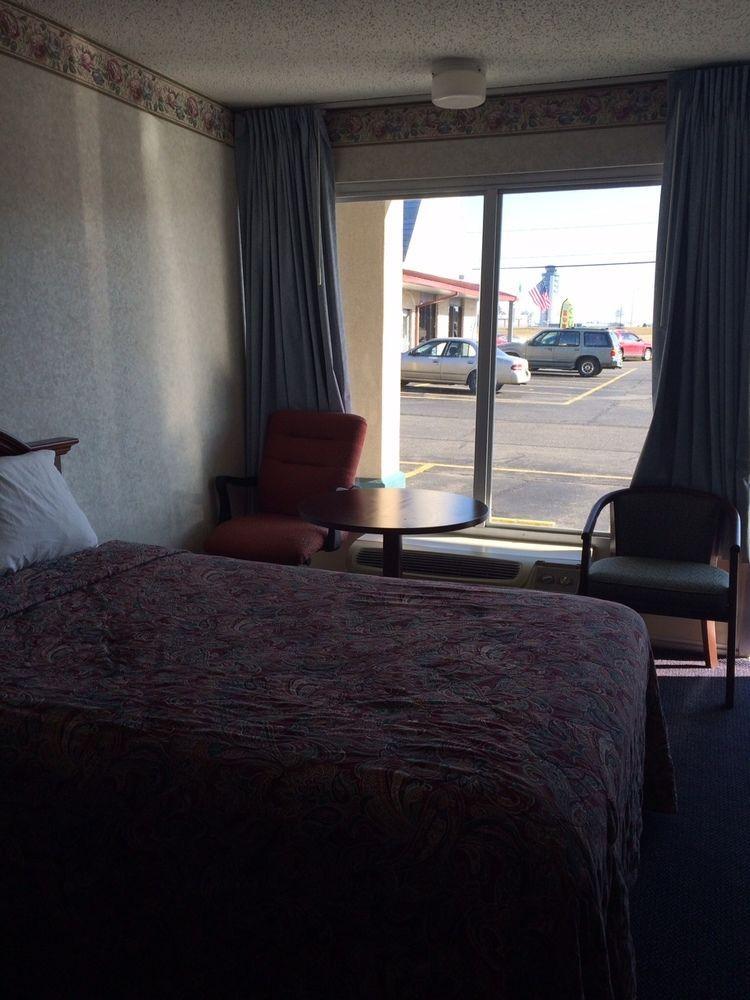 All Day Inn Sandston Exterior foto