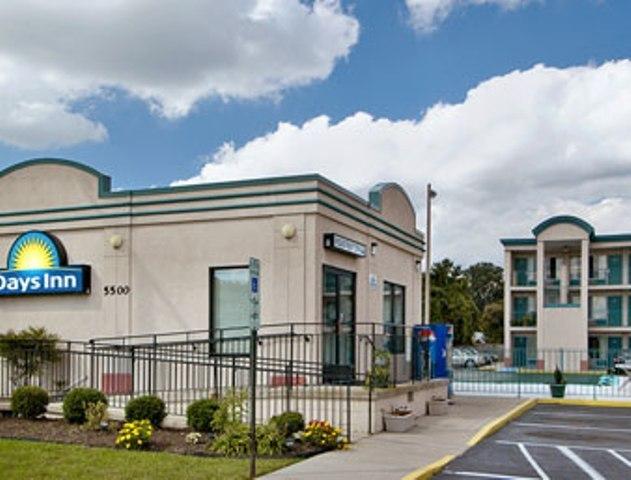 All Day Inn Sandston Exterior foto